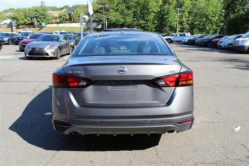 Brilliant Silver Metallic 2020 Nissan Altima 2.5 SL