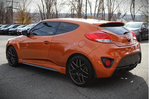 2016 Hyundai Veloster Turbo
