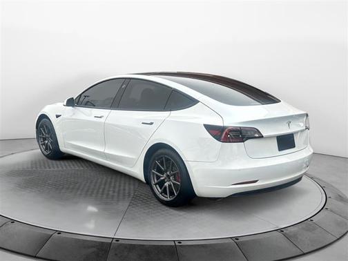 2020 Tesla Model 3 Standard Range