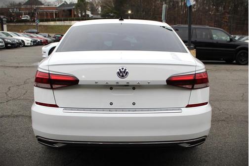 2021 Volkswagen Passat 2.0T SE