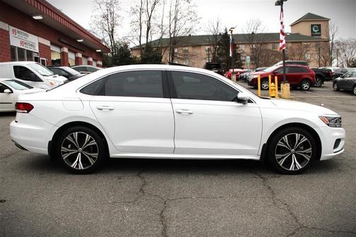 2021 Volkswagen Passat 2.0T SE