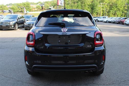 Nero Cinema (Black Clearcoat) 2022 FIAT 500X Pop
