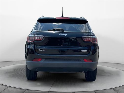 2017 Jeep New Compass Latitude