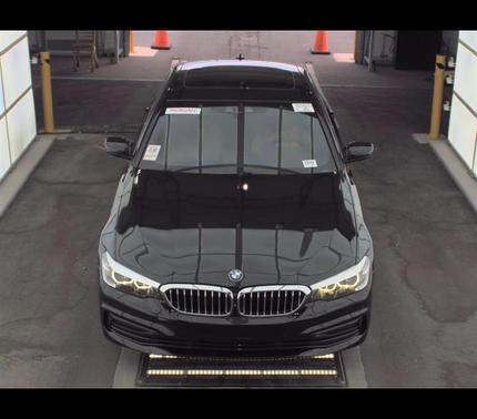 2020 BMW 530 530i