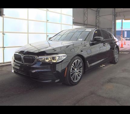 2020 BMW 530 530i