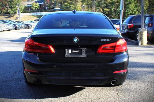2020 BMW 530 530i