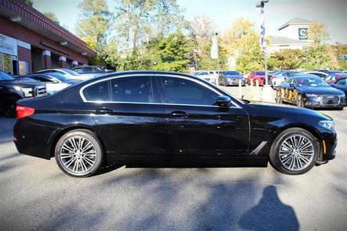 2020 BMW 530 530i
