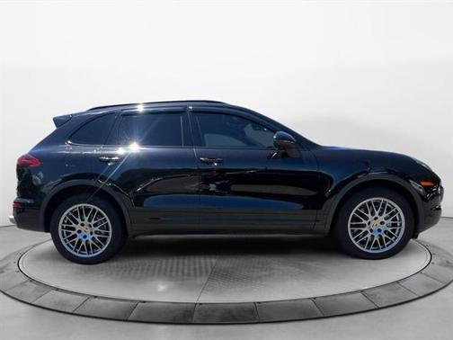 2015 Porsche Cayenne S