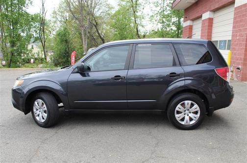 Dark Gray Metallic 2010 Subaru Forester 2.5 X