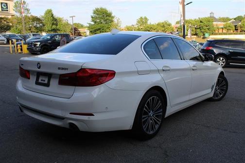 White 2019 BMW 530 xDrive