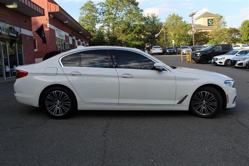 White 2019 BMW 530 xDrive
