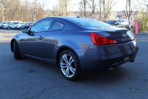 2009 INFINITI G37x Base