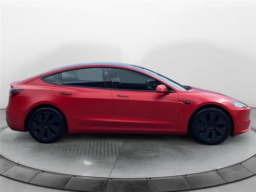 2024 Tesla Model 3 Long Range