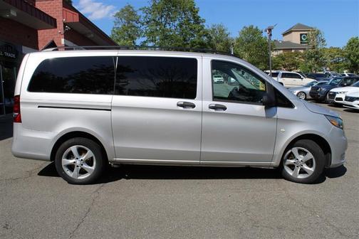 Brilliant Silver Metallic 2016 Mercedes-Benz Metris Base