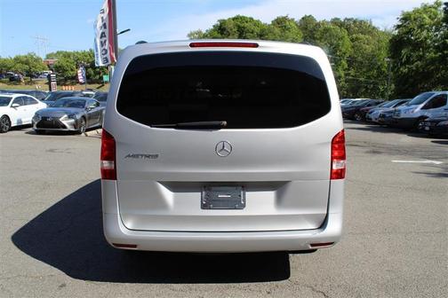 Brilliant Silver Metallic 2016 Mercedes-Benz Metris Base