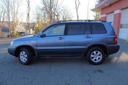 2003 Toyota Highlander Base