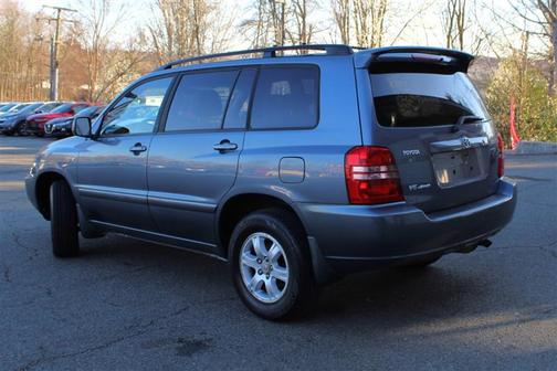 2003 Toyota Highlander Base