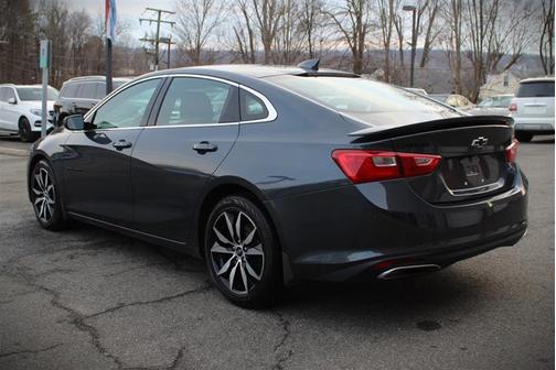 2020 Chevrolet Malibu FWD RS