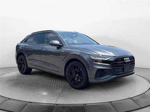2020 Audi Q8 55 Prestige