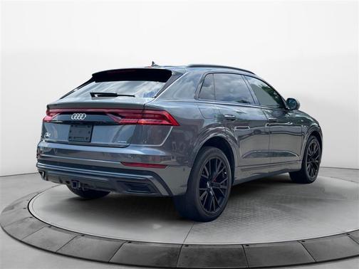 2020 Audi Q8 55 Prestige