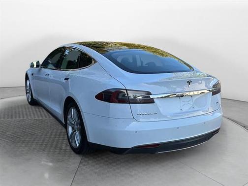 2013 Tesla Model S Base