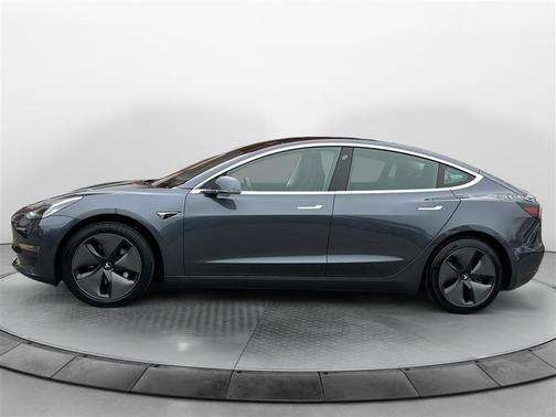 2019 Tesla Model 3 Standard Range