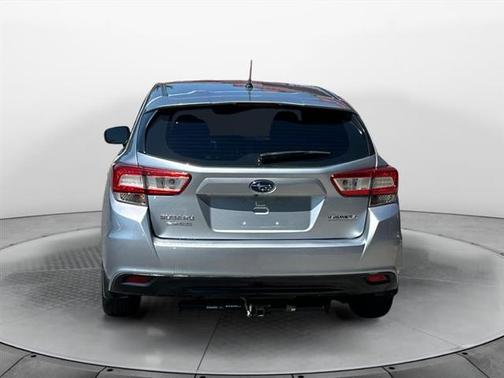 2018 Subaru Impreza 2.0i