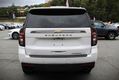 2023 Chevrolet Suburban Premier