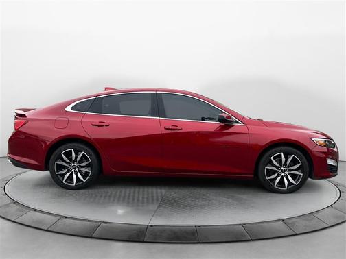 2023 Chevrolet Malibu FWD RS