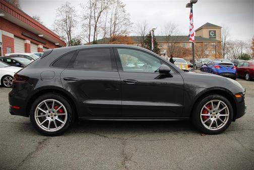 2017 Porsche Macan GTS