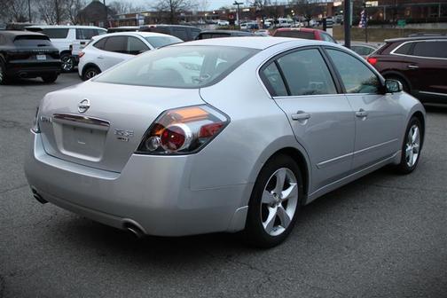 2009 Nissan Altima 3.5 SE