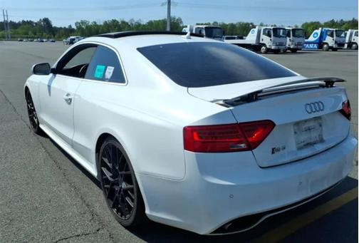 Ibis White 2014 Audi RS 5 4.2