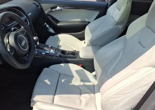 Ibis White 2014 Audi RS 5 4.2