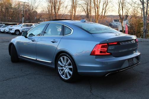 2017 Volvo S90 T6 Inscription