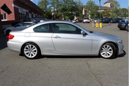 Silver 2011 BMW 328 328i