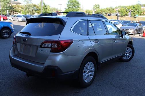 Crimson Red Pearl 2019 Subaru Outback 2.5i Premium