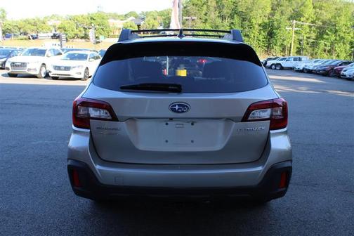 Crimson Red Pearl 2019 Subaru Outback 2.5i Premium