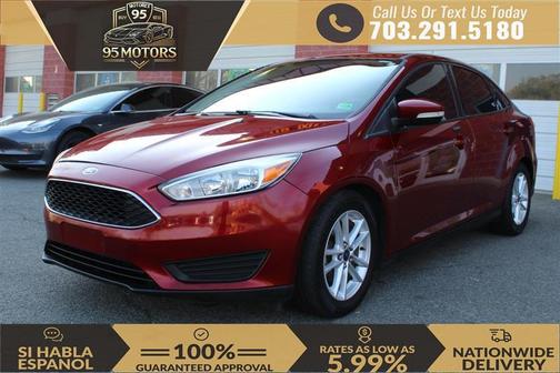 Red 2016 Ford Focus SE