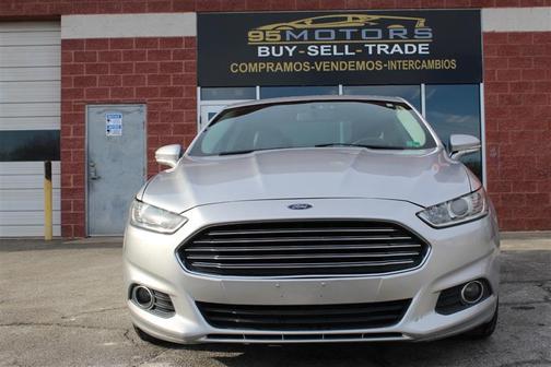 2014 Ford Fusion Energi SE Luxury