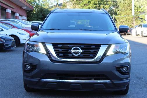 2019 Nissan Pathfinder SL