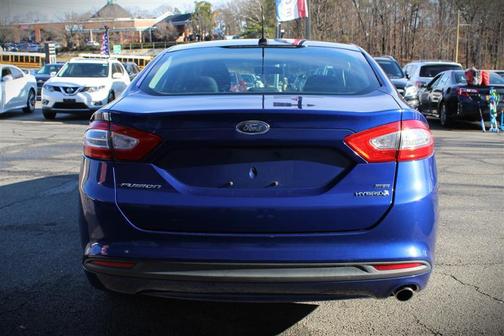2014 Ford Fusion Hybrid SE
