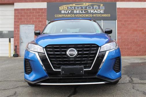 2021 Nissan Kicks S