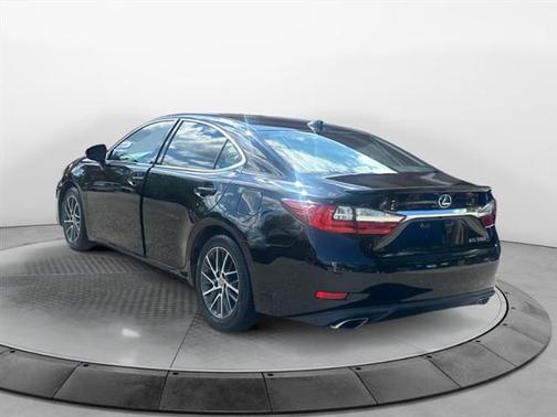 2018 Lexus ES 350 Base