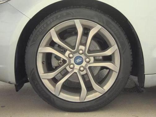 Iconic Silver Metallic 2020 Ford Fusion SEL