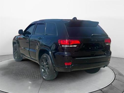 2017 Jeep Grand Cherokee Altitude