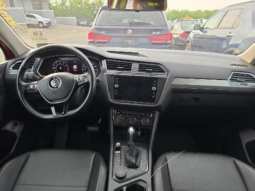 2019 Volkswagen Tiguan 2.0T SEL