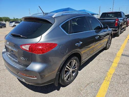 2017 INFINITI QX50 Base