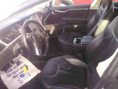 2013 Tesla Model S 