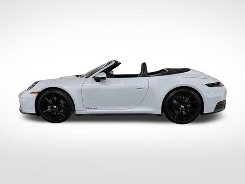 2025 Porsche 911 Carrera