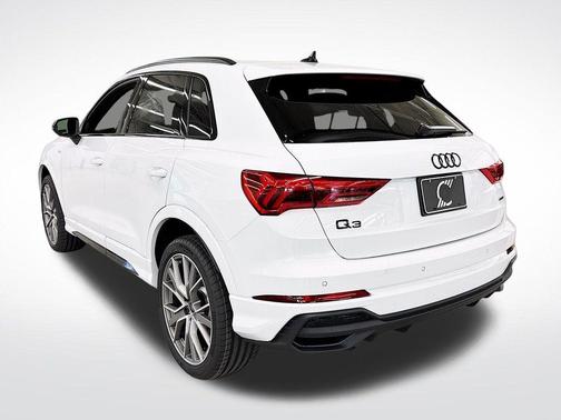 2025 Audi Q3 45 S line Premium